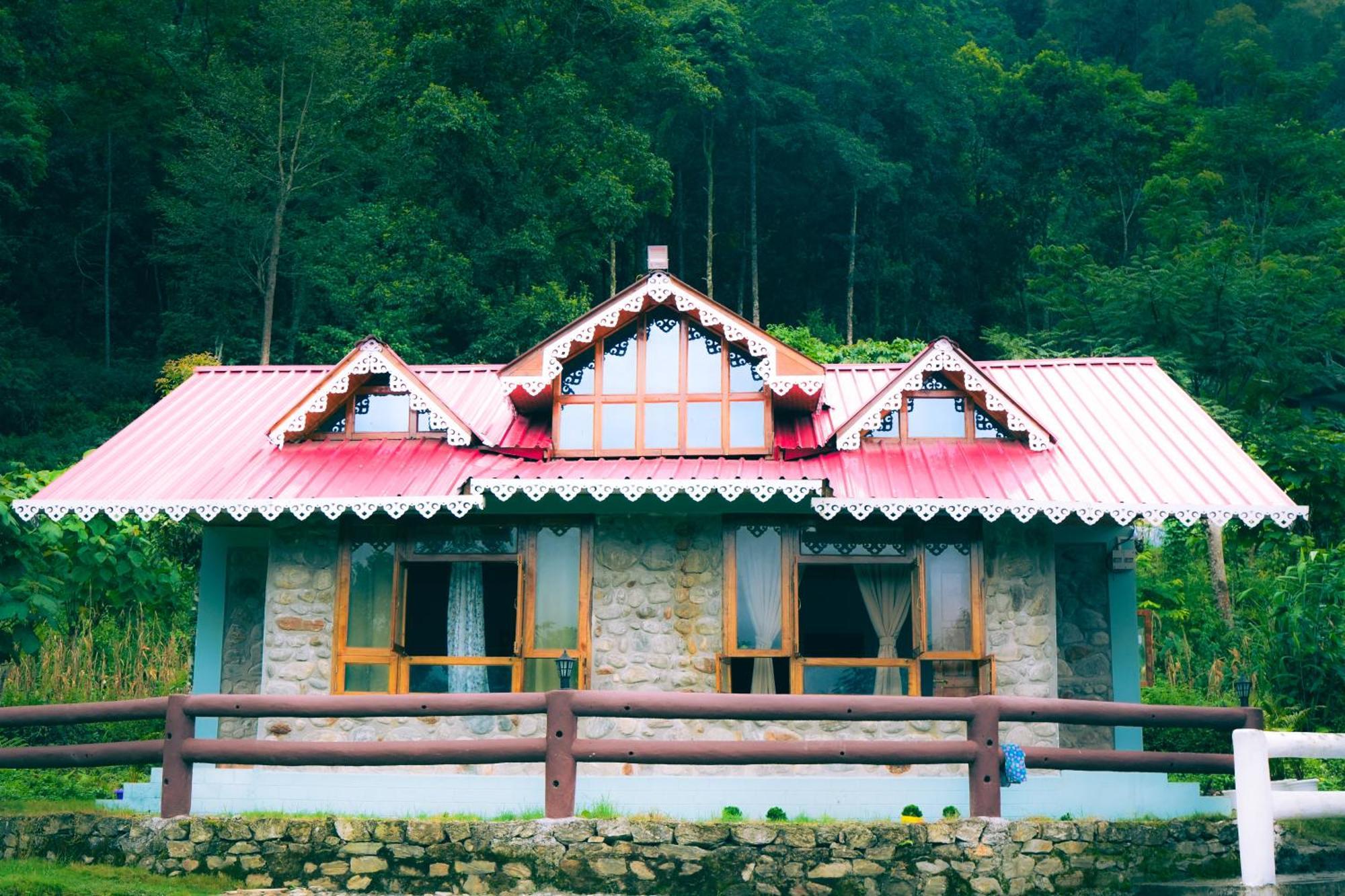 Lungzhong Retreat Silk Route Lodge
