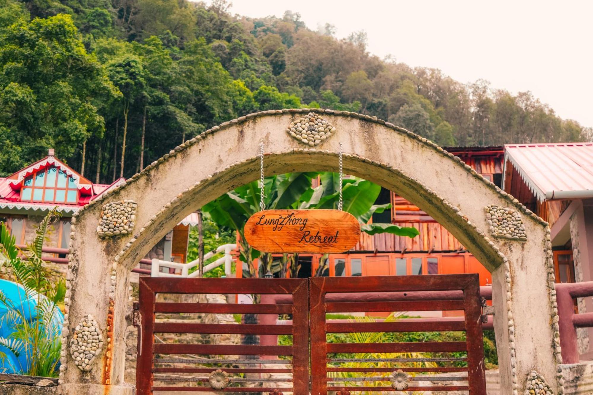 Lodge Lungzhong Retreat Silk Route