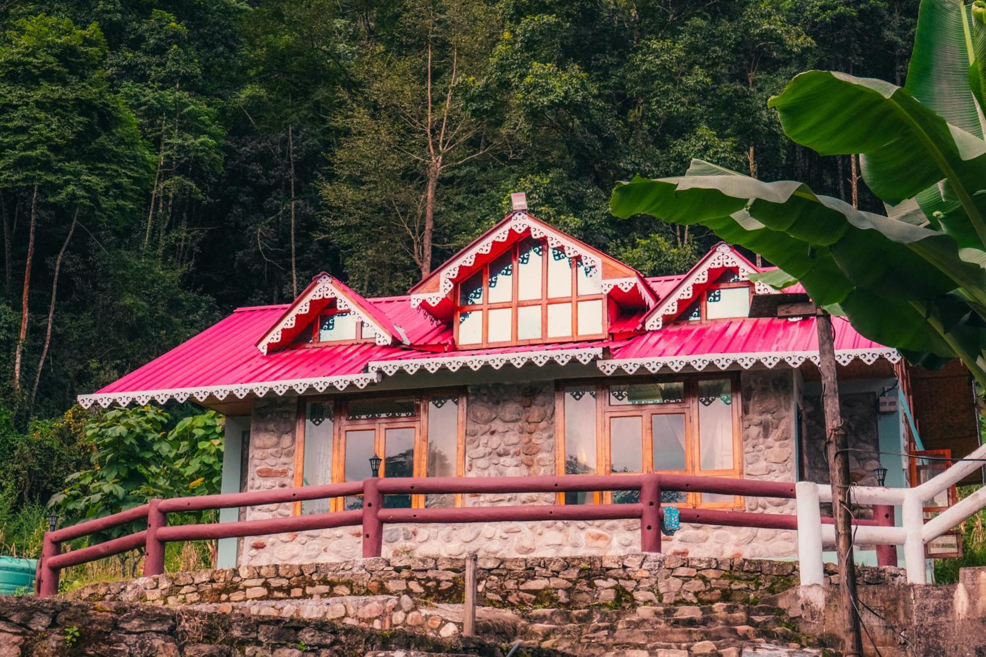 Lodge Lungzhong Retreat Silk Route Rongli
